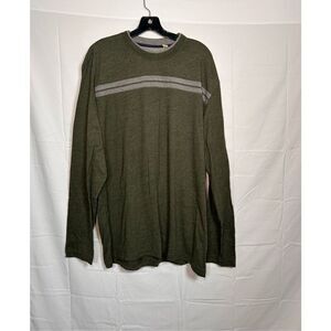 GH Bass and Co long sleeve tee size XL C7-7